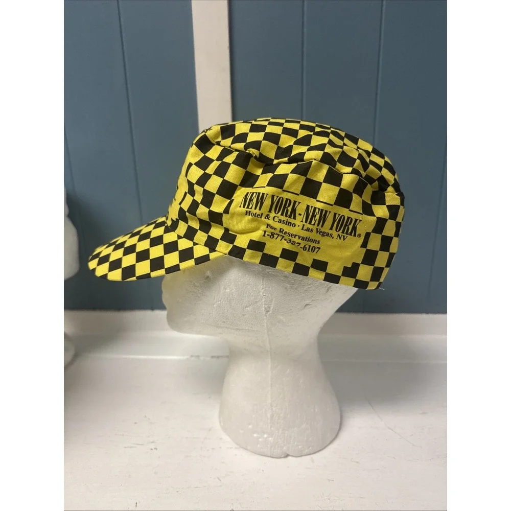 VTG New York Casino Snapback Painters Hat Yellow Black Checkered Las Vegas Hotel